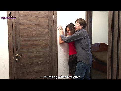 ❤️ Realtor seksi seksi secara sensual menyentak vagina dan keparatnya saat menjual apartemennya - Krempai ❌ Video porno di id.pornoklinge.ru ️❤